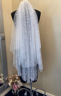 Pearl Veil with Blusher