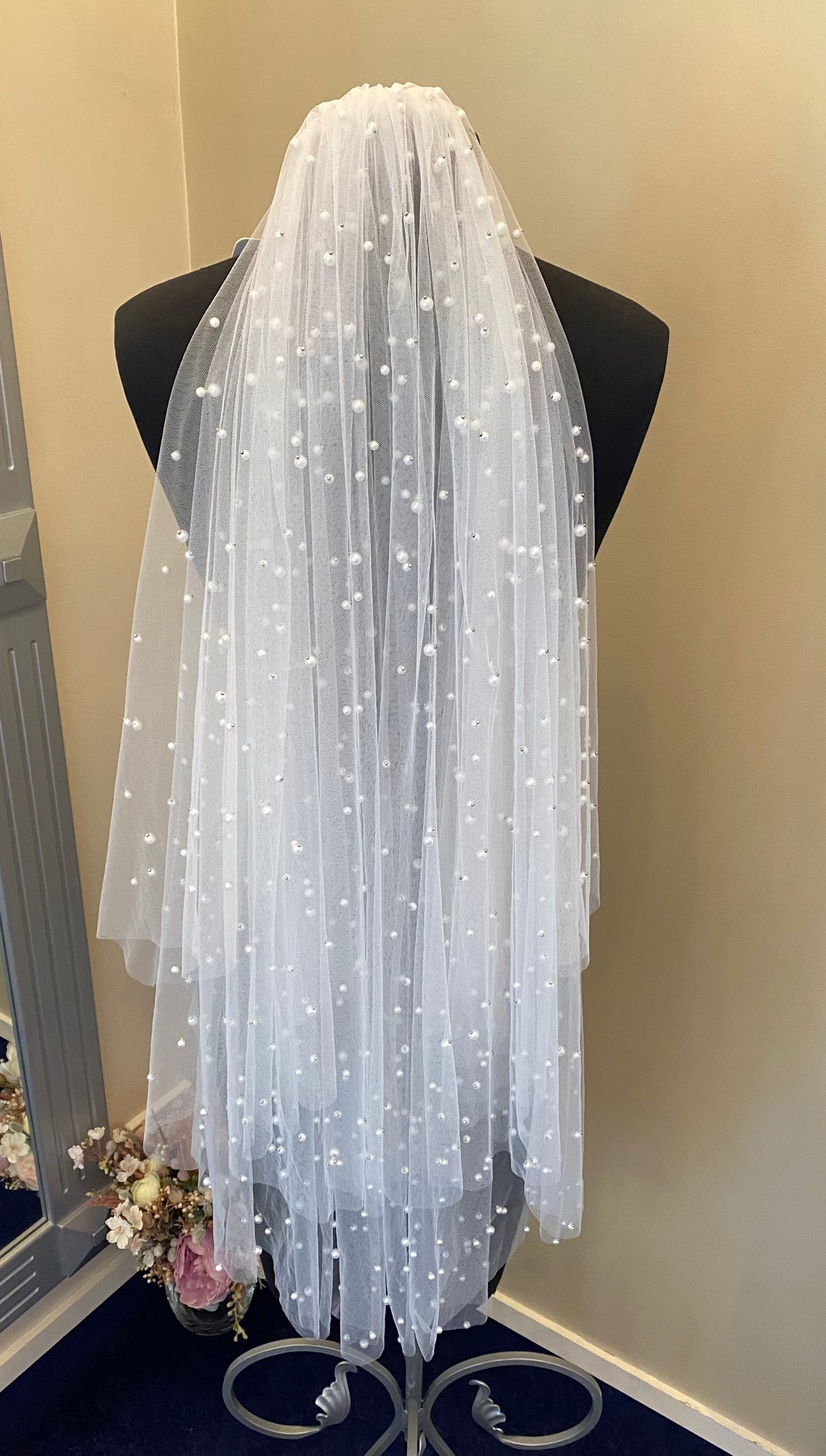 Pearl Veil with Blusher