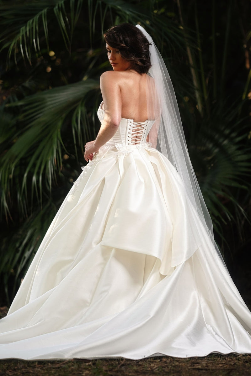 Duchess - Bridal Gown - Bridal - couture - Melanie Jayne