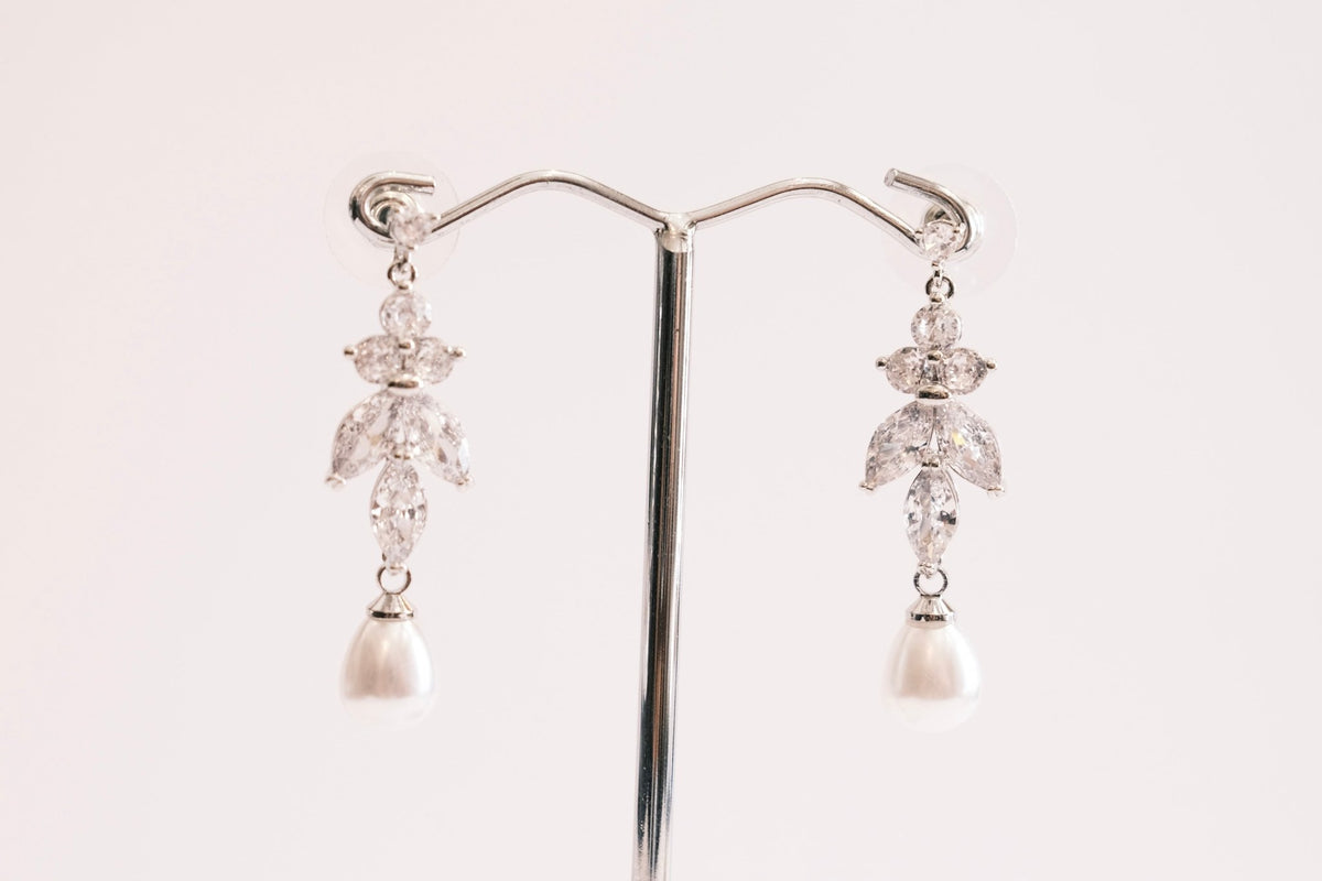 Jani Earrings -Bridal Jewellery - bridal jewellery -jewellery - Melanie Jayne