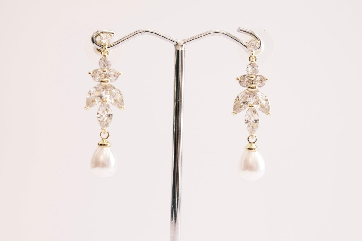 Jani Earrings -Bridal Jewellery - bridal jewellery -jewellery - Melanie Jayne
