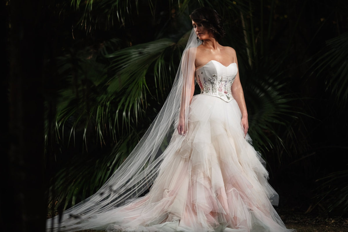 Little Paradise - bridal Collection - couture - Melanie Jayne
