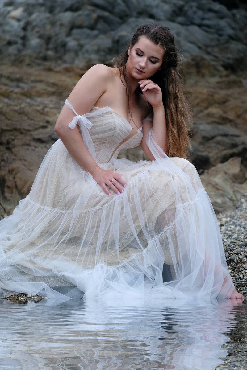 Willow Wedding Dress -Bridal Gown - Classic - -- Melanie Jayne